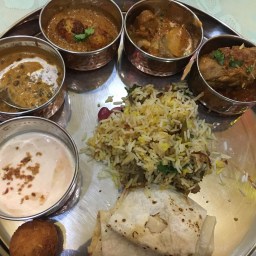 Dastarkhwan-e-Mughal